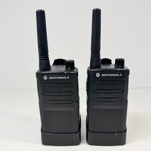 Motorola RMU2040 Two Way Radios UHF Walkie Talkie Set of 2 Tested Working